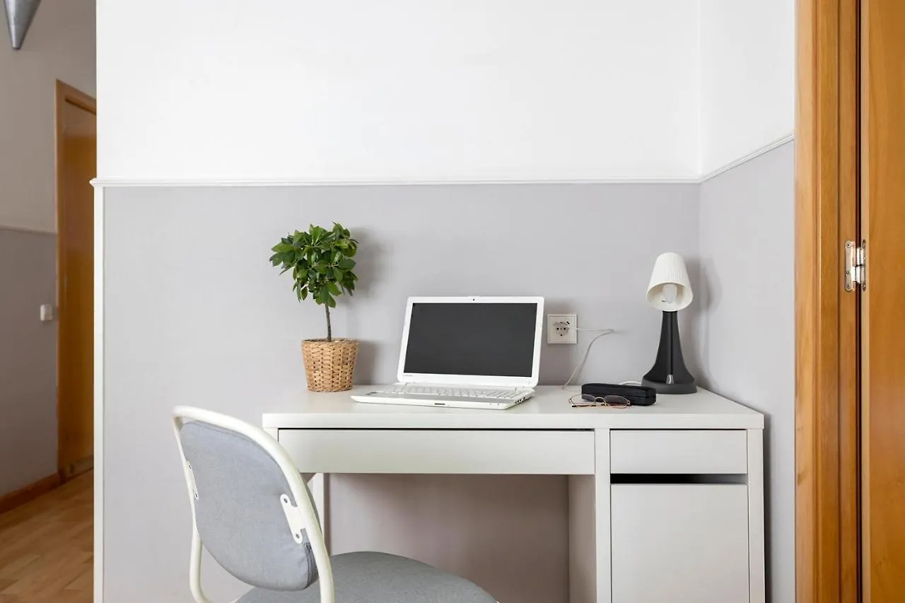 Apartments Sata Park Guell Area Barcellona 0*,  Spagna