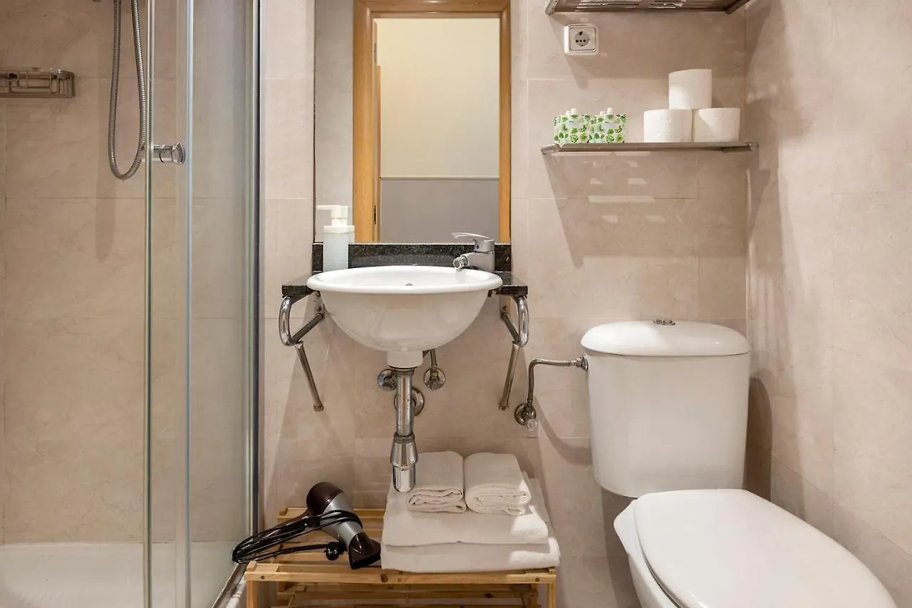 Apartments Sata Park Guell Area Barcellona 0*,  Spagna