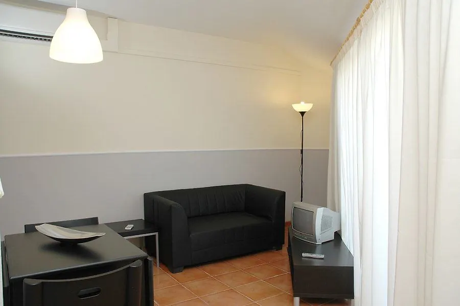 Apartments Sata Park Guell Area Barcellona 0*,  Spagna