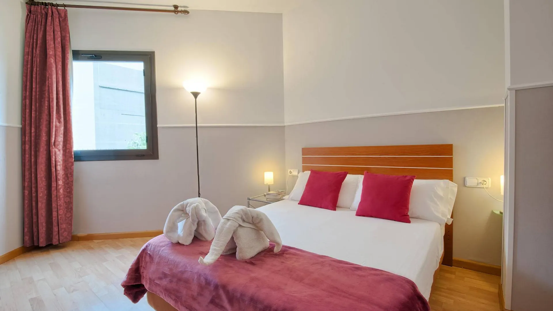 Apartments Sata Park Guell Area Barcellona Spagna