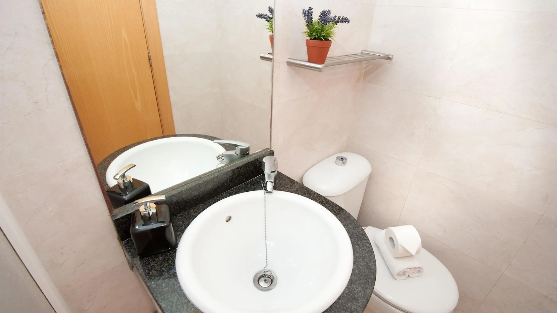Apartments Sata Park Guell Area Barcelona