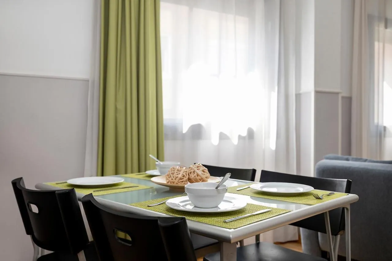 Apartments Sata Park Guell Area Barcelona Hiszpania